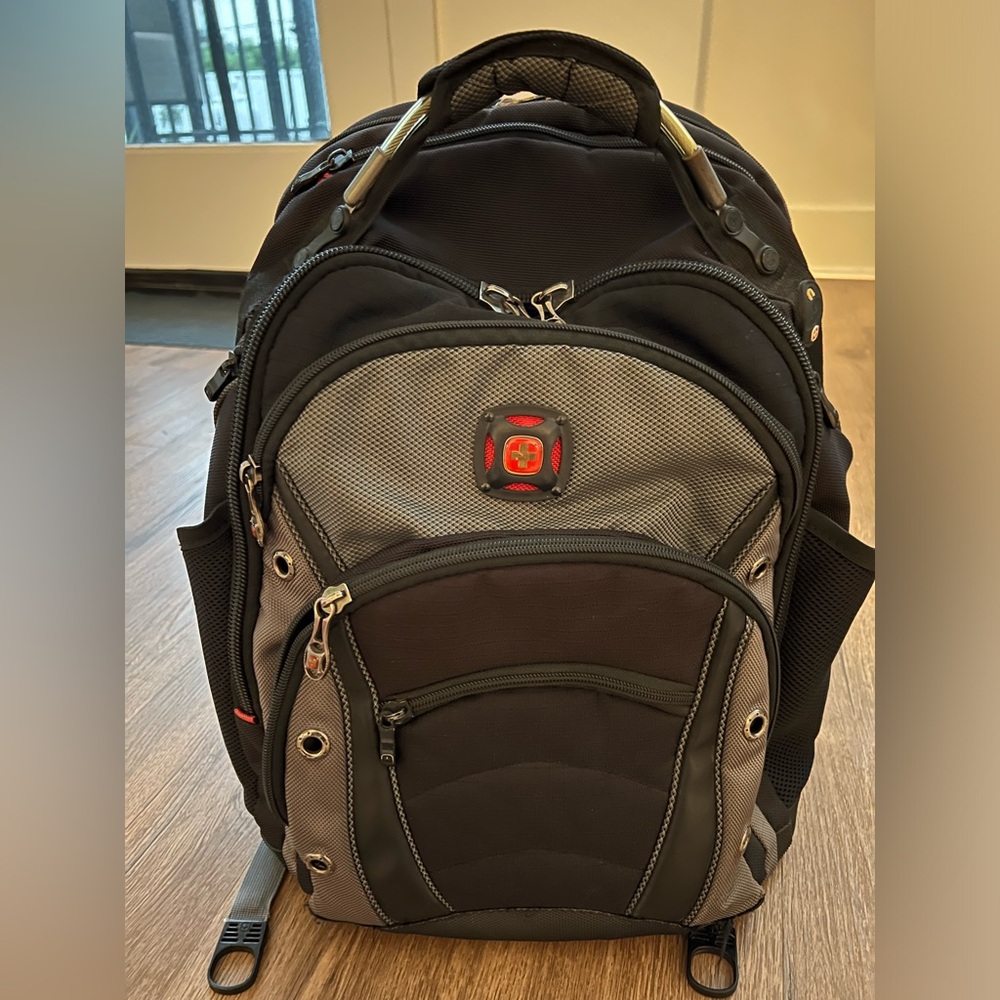 Swissgear wenger laptop backpack